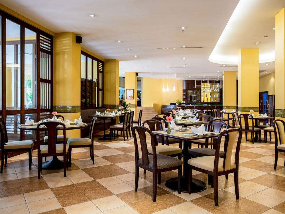 Mercure Chiang Mai Restaurant photo