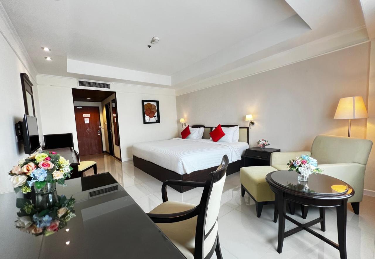 Mercure Chiang Mai Exterior photo