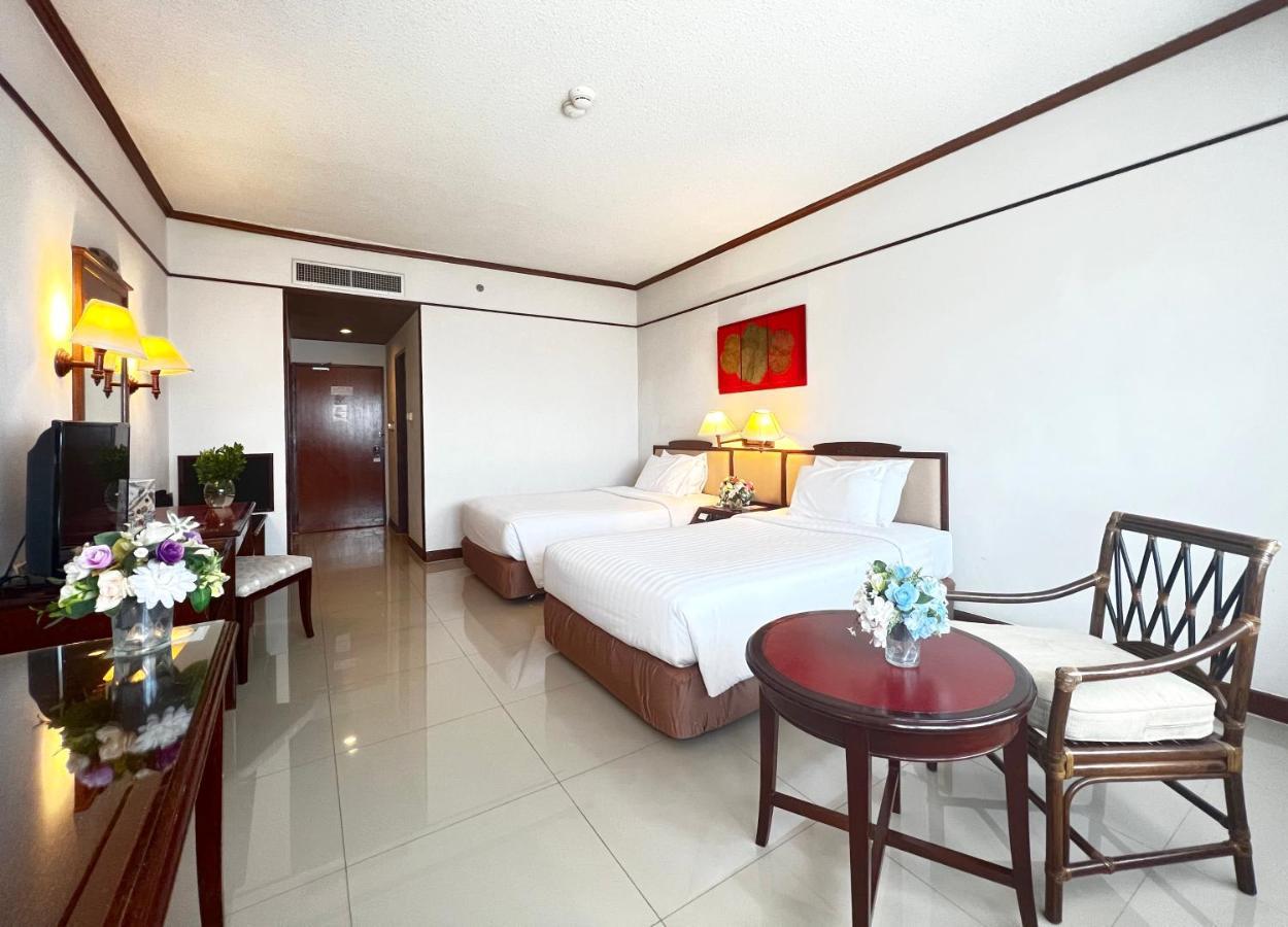 Mercure Chiang Mai Exterior photo